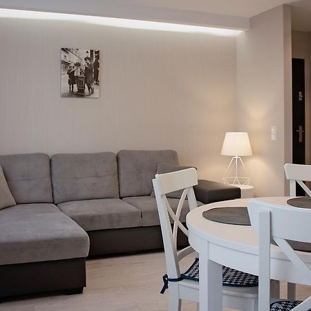 Apartament Piano 2 ราชิบูร์ช ภายนอก รูปภาพ