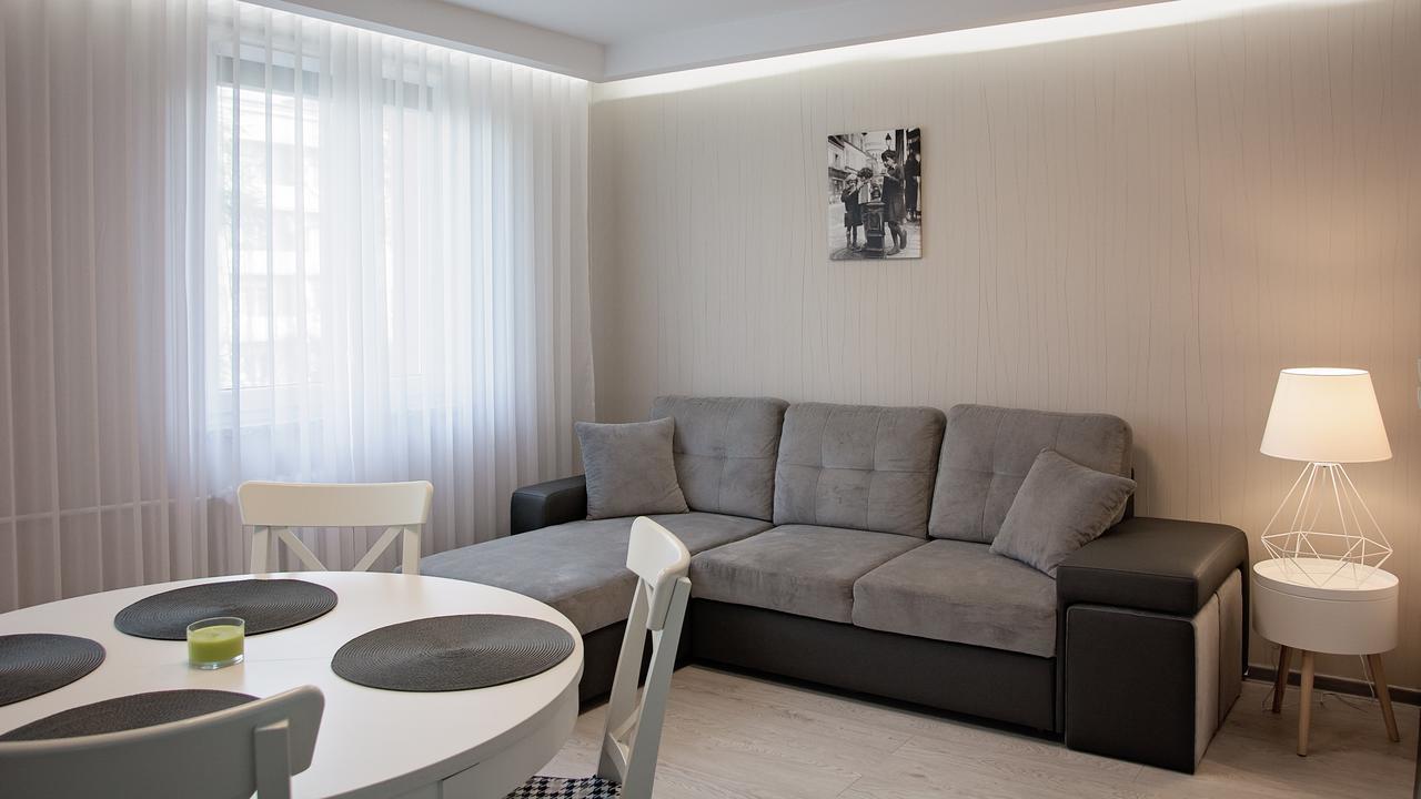 Apartament Piano 2 ราชิบูร์ช ภายนอก รูปภาพ