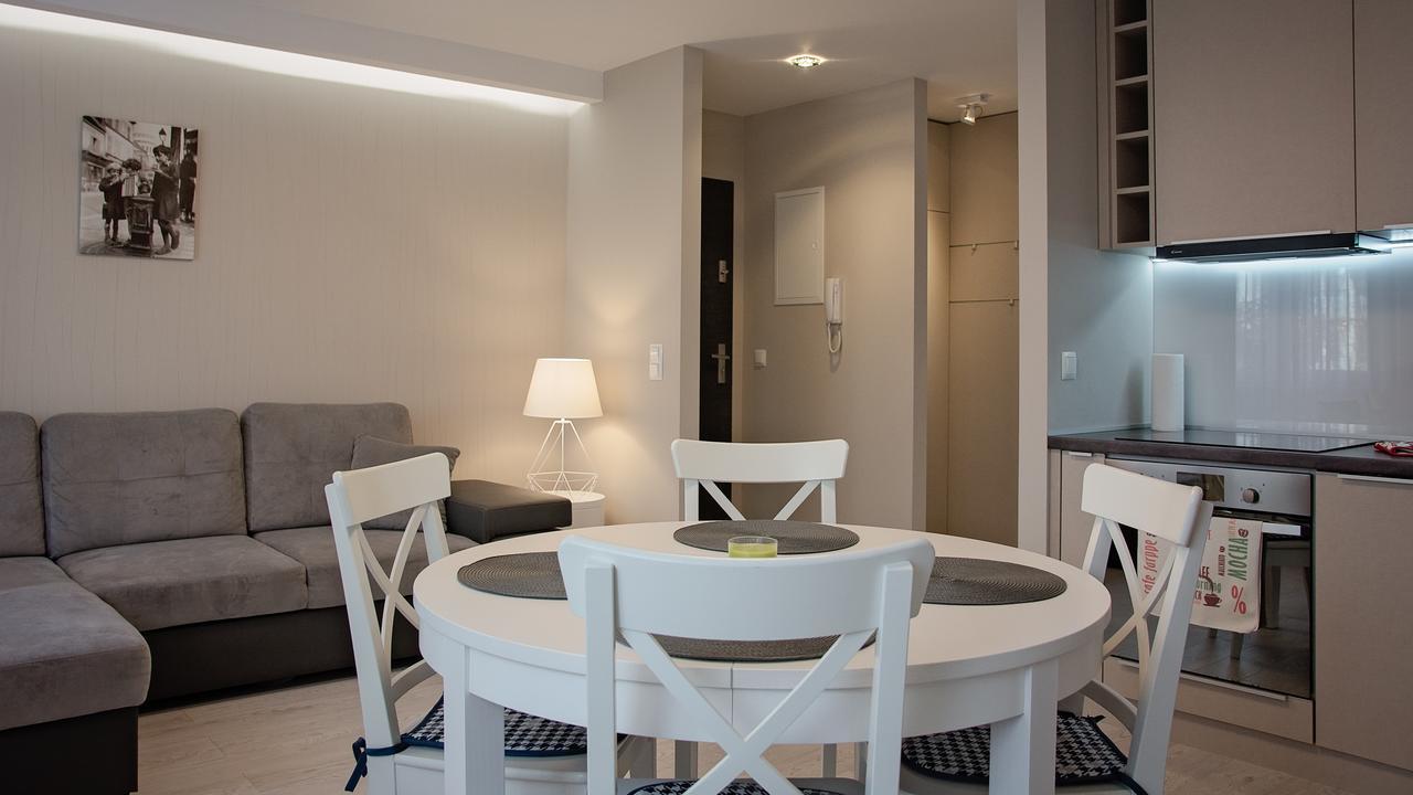 Apartament Piano 2 ราชิบูร์ช ภายนอก รูปภาพ